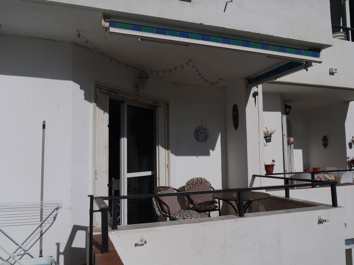 1 soveværelse Lejlighed til salg i Mijas Costa med swimmingpool - € 256.000 (Ref: 9500293)