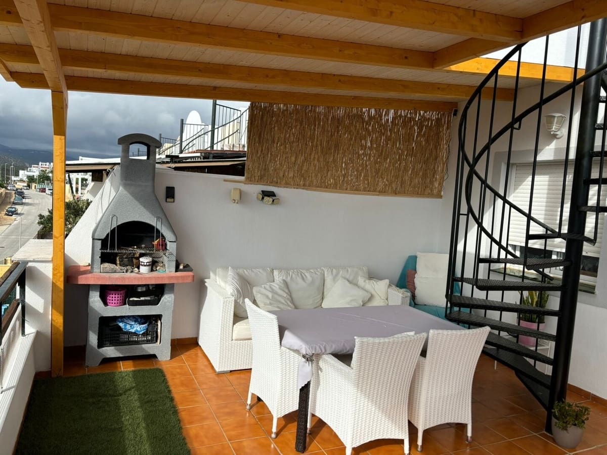 2 bedroom Penthouse for sale in Casares with garage - € 257,500 (Ref: 9500303)