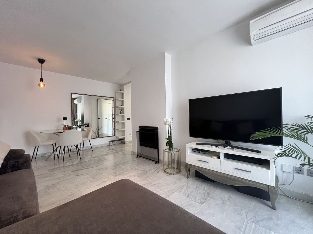 1 bedroom Apartment for sale in Benahavis with pool garage - € 265,000 (Ref: 9500310)