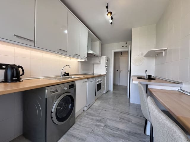 1 makuuhuone Huoneisto myytävänä paikassa Benahavís mukana uima-altaan 
autotalli - 265 000 € (Ref: 9500310)