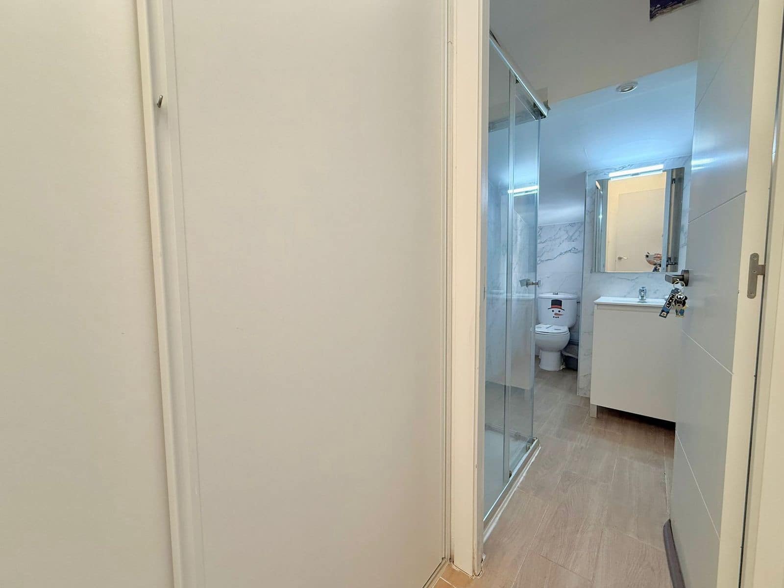 2 bedroom Apartment for sale in Fuengirola - € 299,000 (Ref: 9500683)