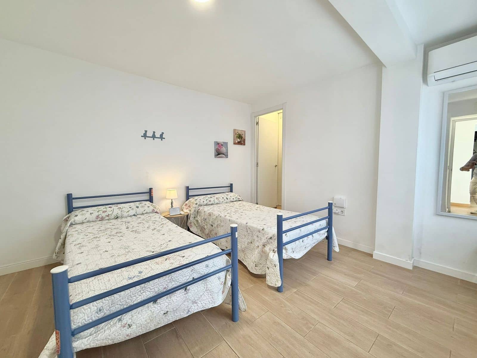 2 bedroom Apartment for sale in Fuengirola - € 299,000 (Ref: 9500683)