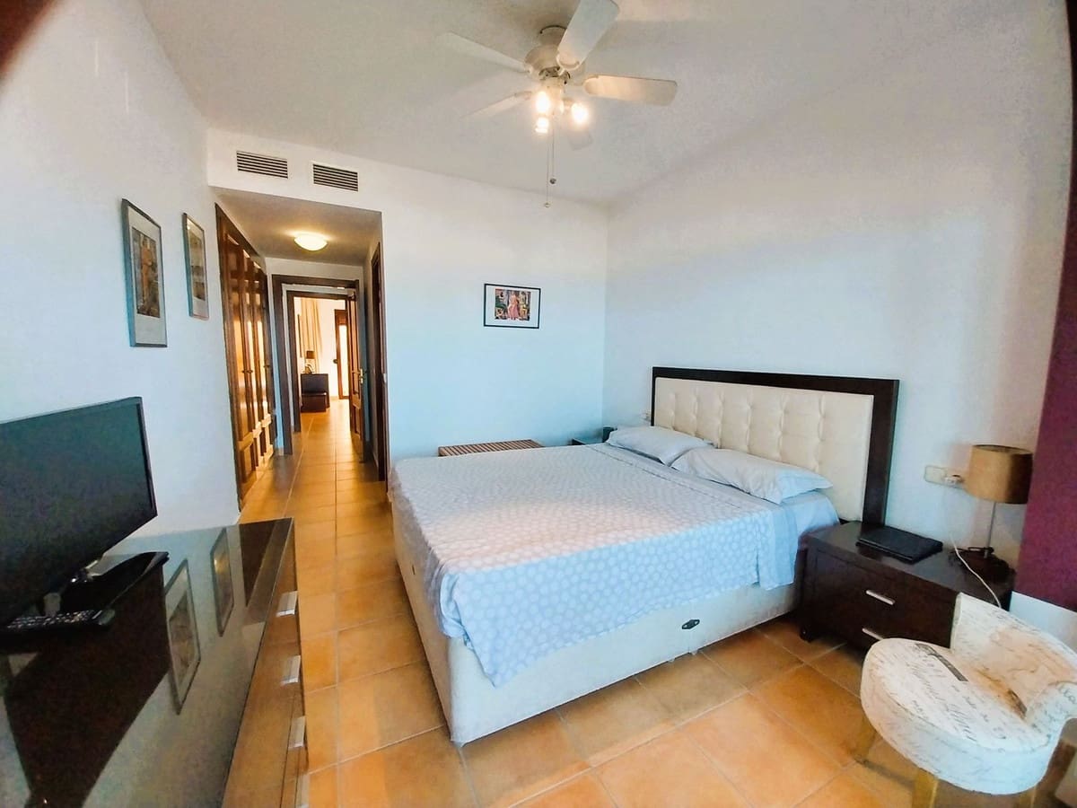 2 bedroom Apartment for sale in Calahonda with pool garage - € 302,000 (Ref: 9500708)