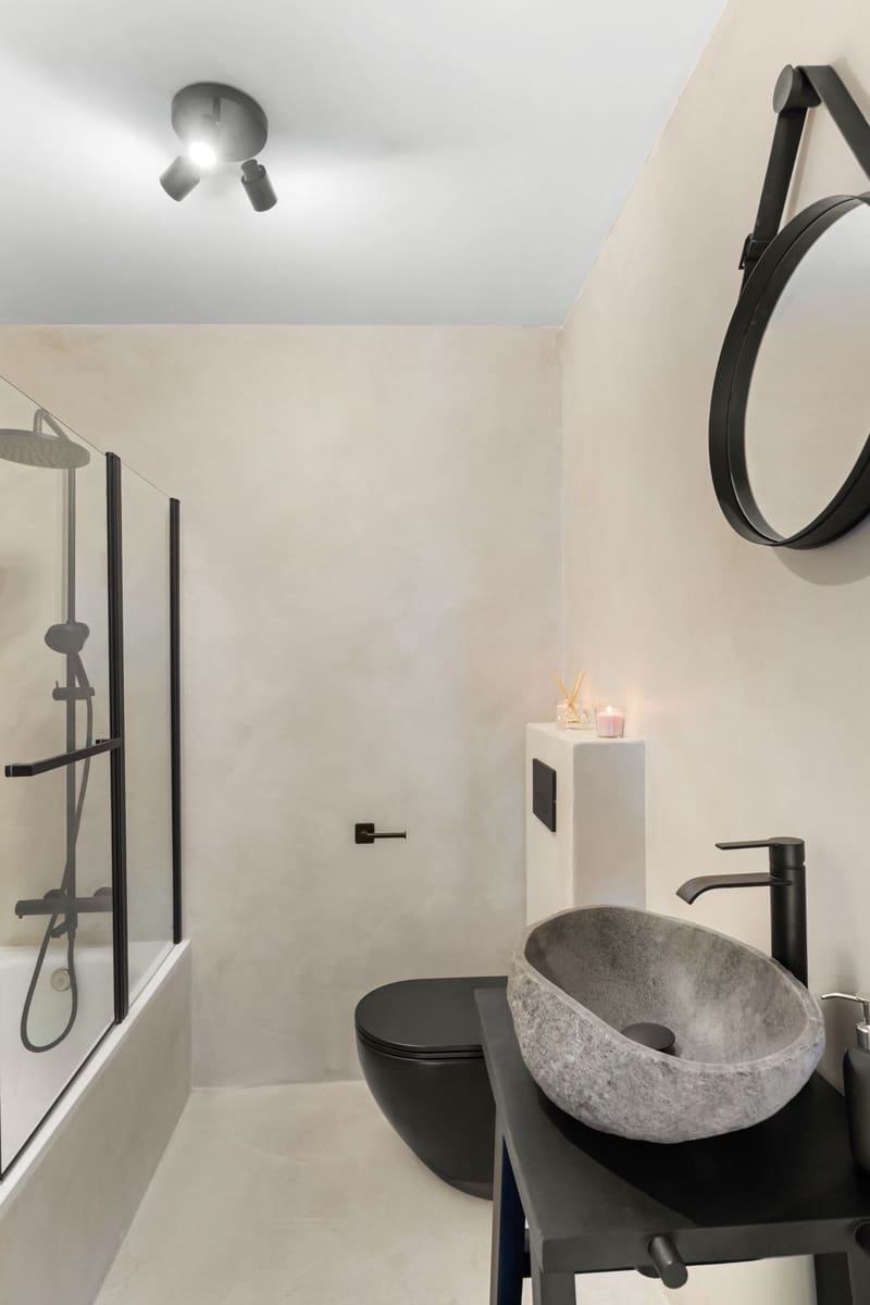 2 bedroom Apartment for sale in Calahonda with pool garage - € 379,000 (Ref: 9500709)