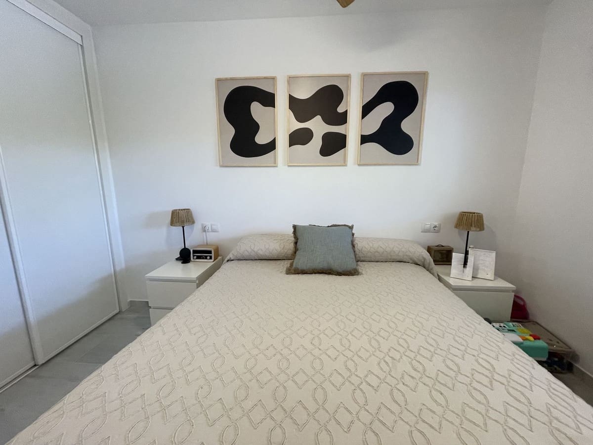 4 bedroom Apartment for sale in Casares - € 299,000 (Ref: 9504730)