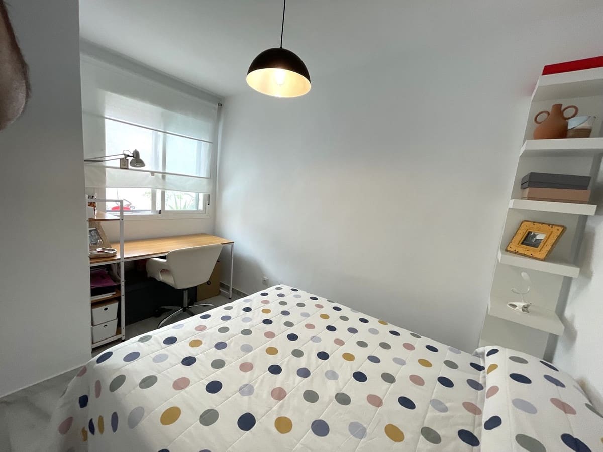 4 bedroom Apartment for sale in Casares - € 299,000 (Ref: 9504730)