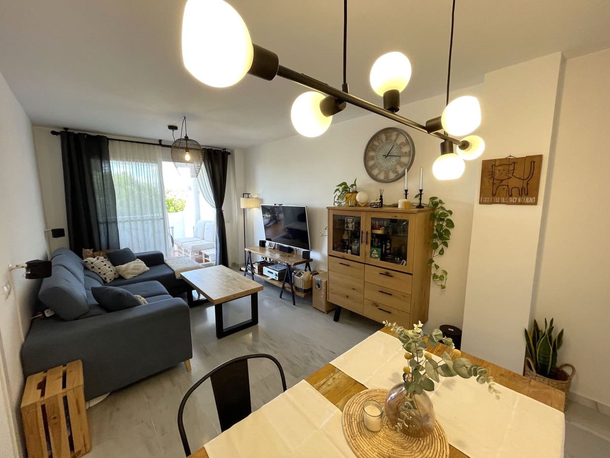 4 bedroom Apartment for sale in Casares - € 299,000 (Ref: 9504730)