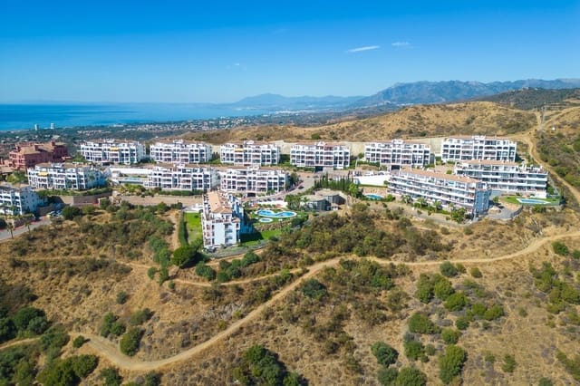 2 bedroom Apartment for sale in Calahonda, Mijas with pool garage - € 429,000 (Ref: 9506183)