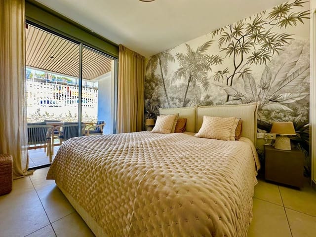 2 sovrum Lägenhet till salu i Elviria, Marbella med pool garage - 699 000 € (Ref: 9506249)