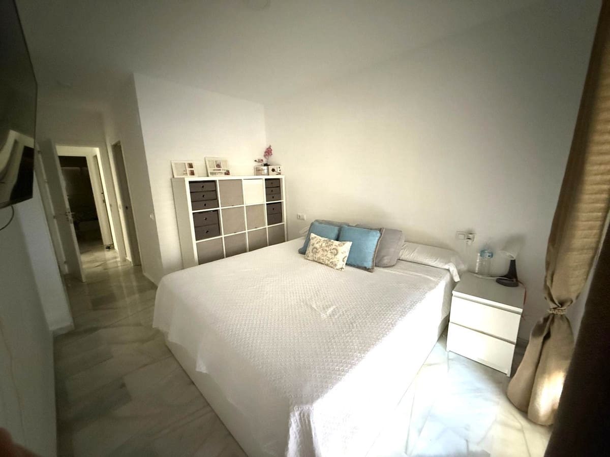 3 Zimmer Apartment zu verkaufen in Bahia de Casares mit Pool Garage - 306.500 € (Ref: 9506346)