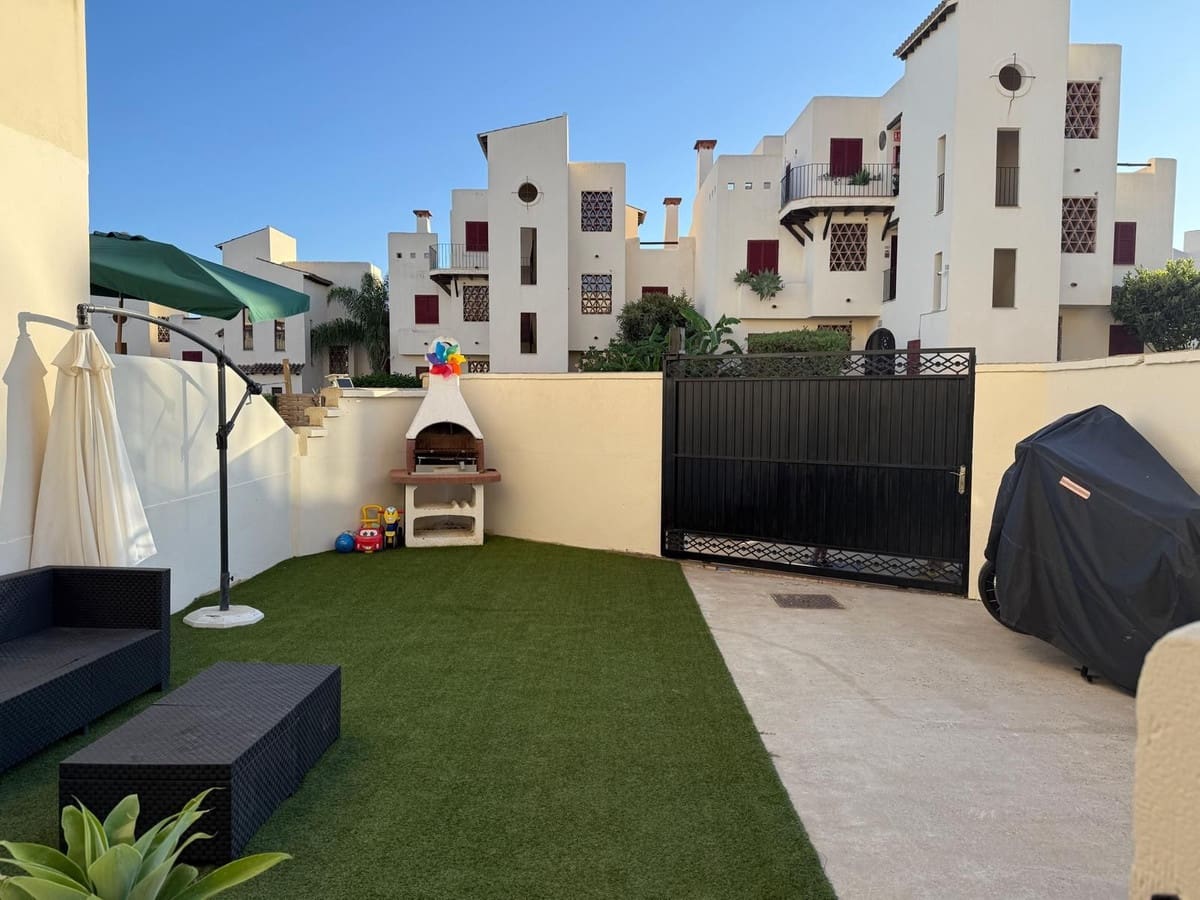 3 Zimmer Apartment zu verkaufen in Bahia de Casares mit Pool Garage - 306.500 € (Ref: 9506346)