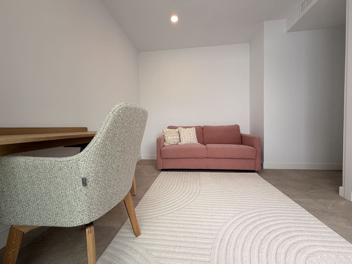 3 sovrum Takvåning till salu i Estepona med pool garage - 899 000 € (Ref: 9506375)