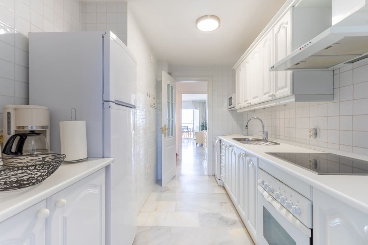 3 quarto Apartamento para venda em Calahonda com piscina garagem - 999 990 € (Ref: 9506457)