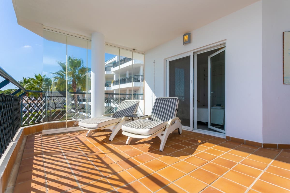 3 quarto Apartamento para venda em Calahonda com piscina garagem - 999 990 € (Ref: 9506457)