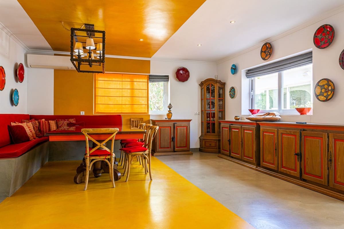 8 bedroom Villa for sale in Benalmadena with pool garage - € 8,000,000 (Ref: 9506532)