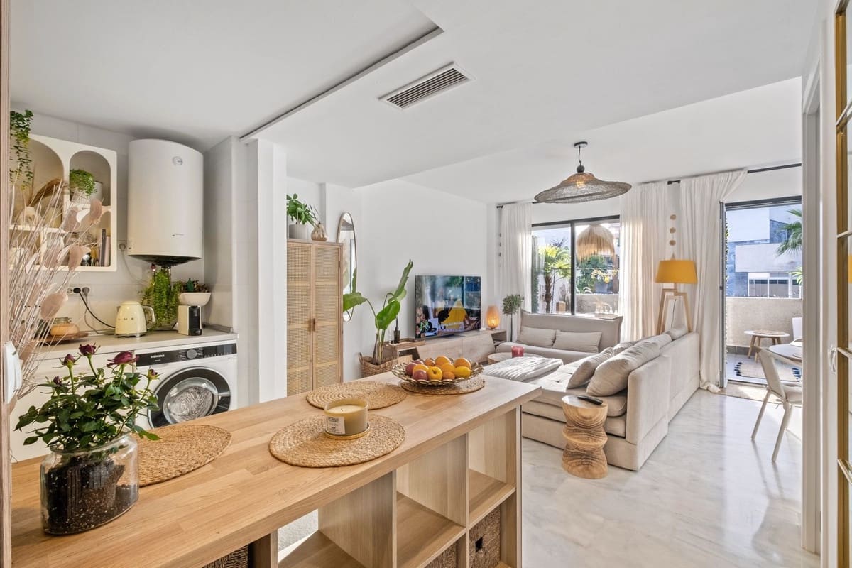 2 sypialnia Apartament na sprzedaż w Riviera del Sol z basenem garażem - 469 000 € (Ref: 9506533)