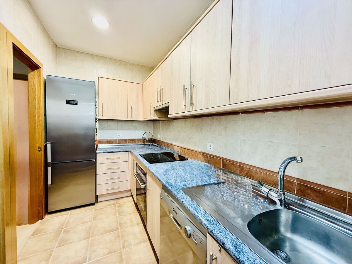 2 bedroom Apartment for sale in Benalmadena with pool garage - € 320,000 (Ref: 9506536)