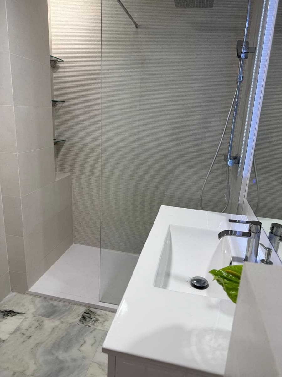 1 sypialnia Apartament na sprzedaż w Benahavis z basenem garażem - 310 000 € (Ref: 9506545)