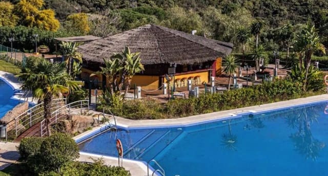 1 sypialnia Apartament na sprzedaż w Benahavís z basenem garażem - 310 000 € (Ref: 9506545)