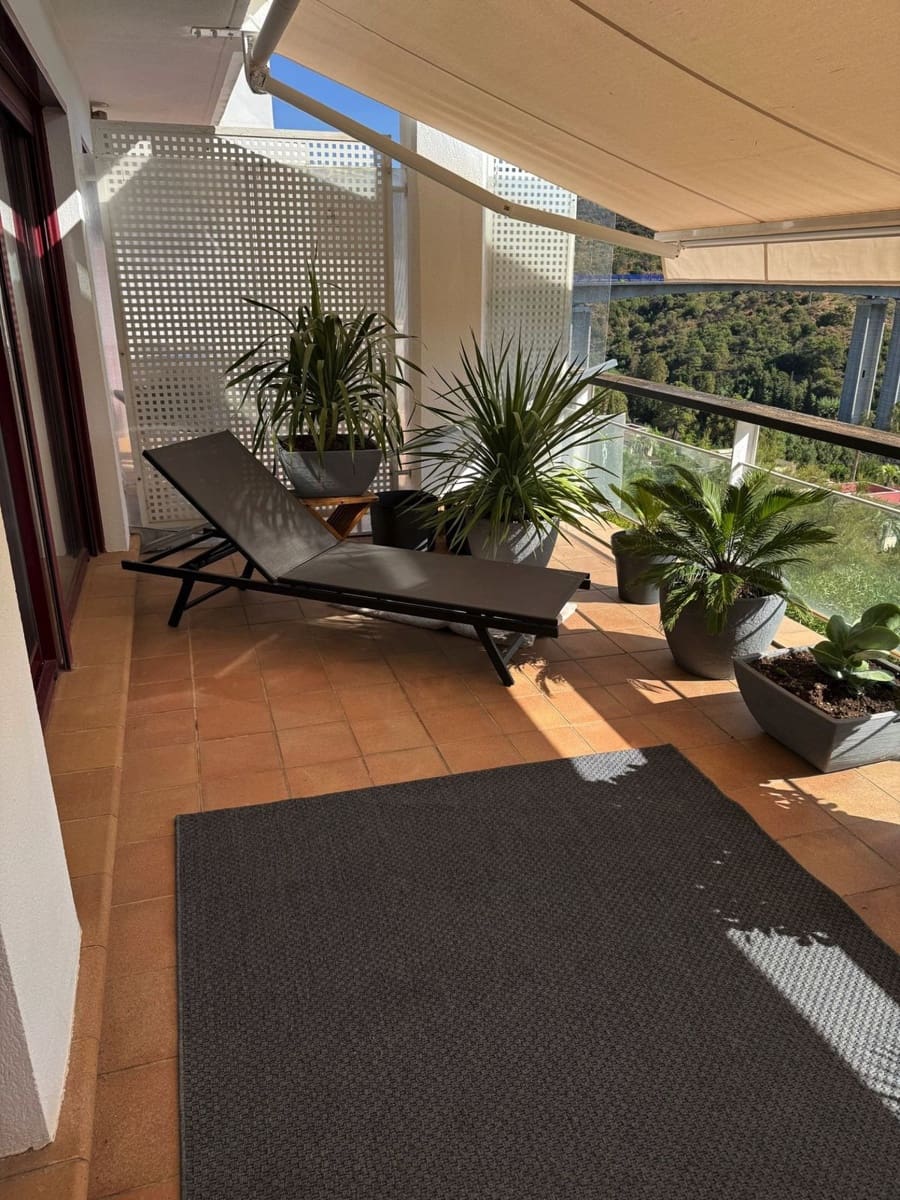 1 sypialnia Apartament na sprzedaż w Benahavis z basenem garażem - 310 000 € (Ref: 9506545)