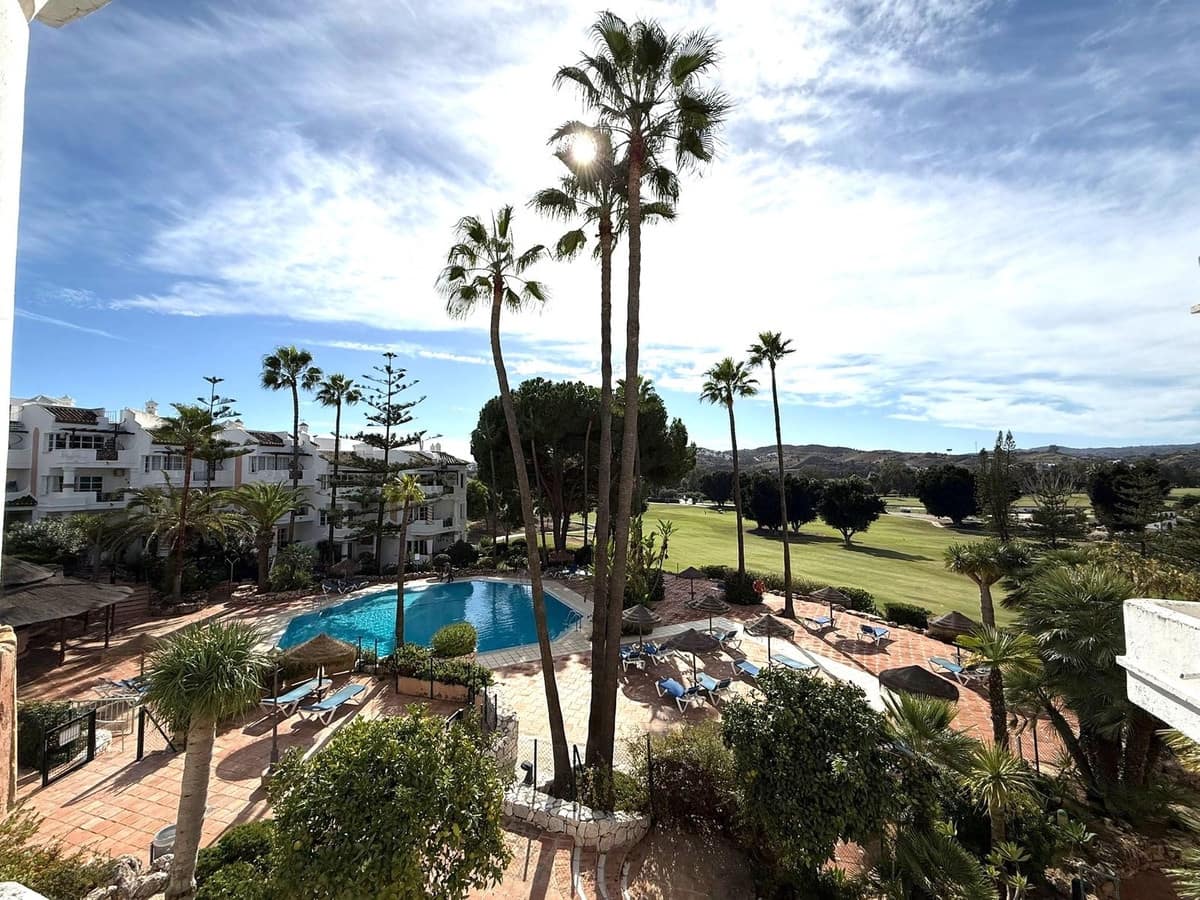 2 bedroom Apartment for sale in Mijas Golf with pool - € 310,000 (Ref: 9506547)