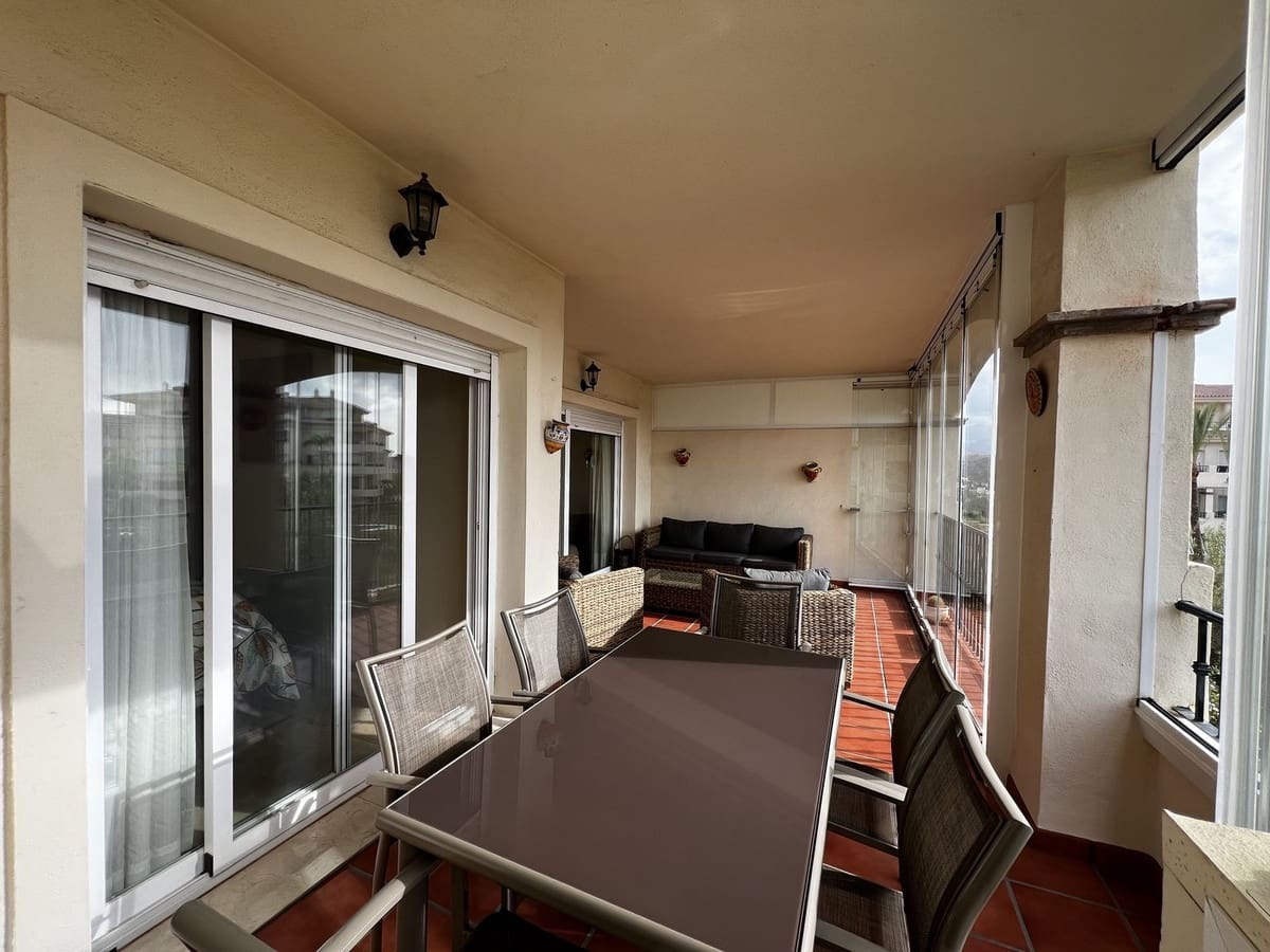 2 sypialnia Apartament na sprzedaż w La Cala Hills z basenem - 320 000 € (Ref: 9506551)