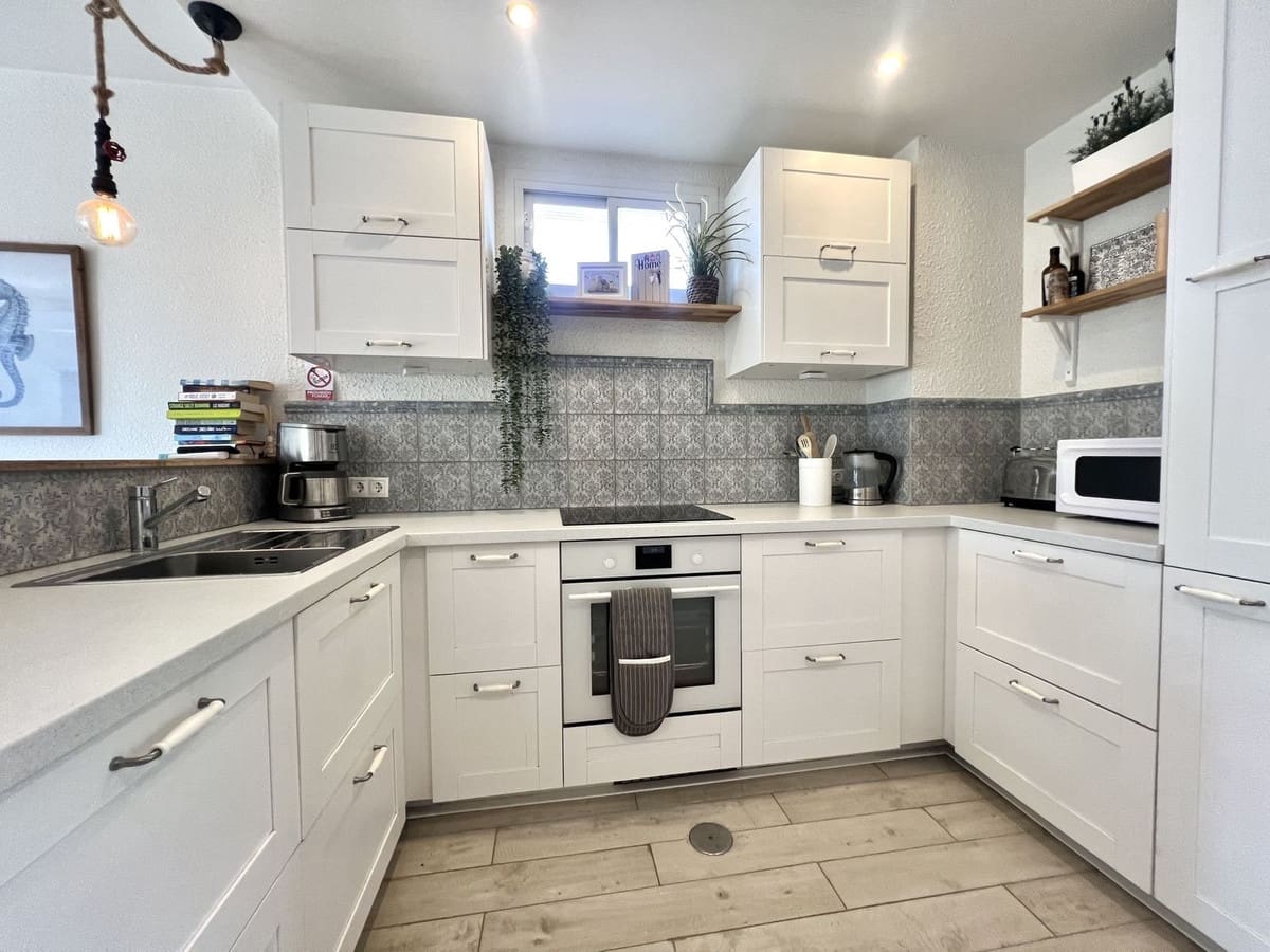 2 makuuhuone Huoneisto myytävänä paikassa Calahonda mukana uima-altaan - 325 000 € (Ref: 9506630)