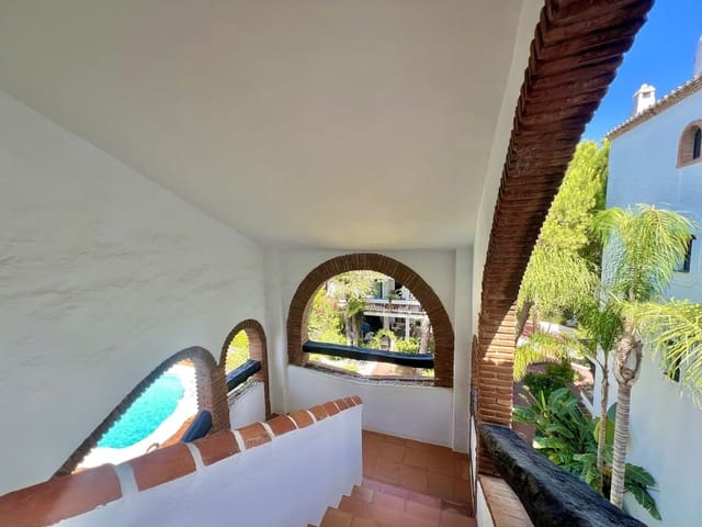 2 makuuhuone Huoneisto myytävänä paikassa Calahonda, Mijas mukana uima-altaan - 325 000 € (Ref: 9506630)