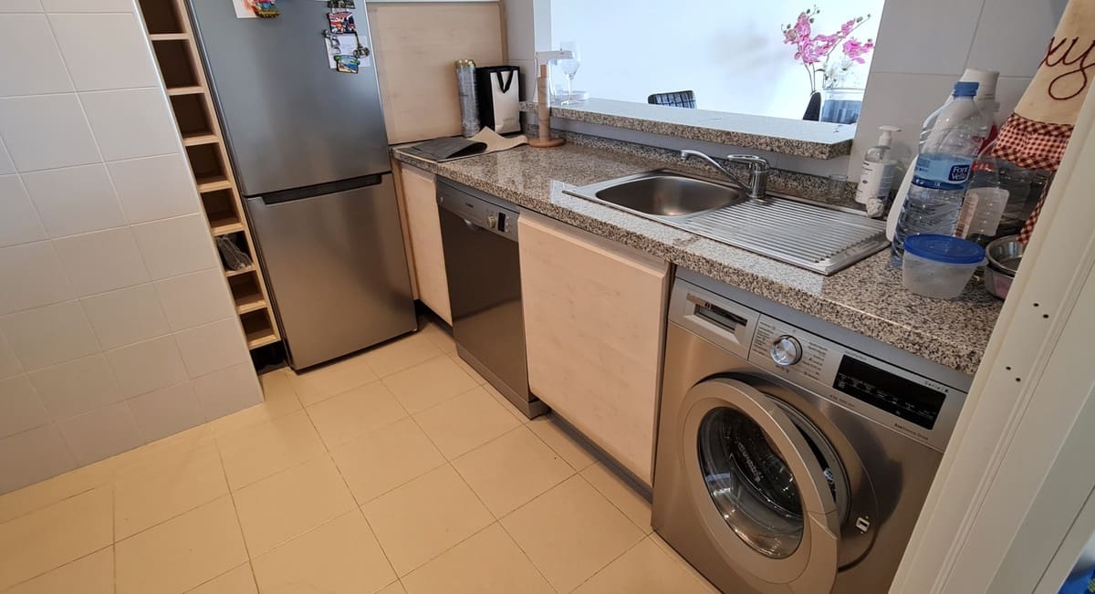 2 makuuhuone Huoneisto myytävänä paikassa Calahonda mukana uima-altaan 
autotalli - 329 000 € (Ref: 9506755)