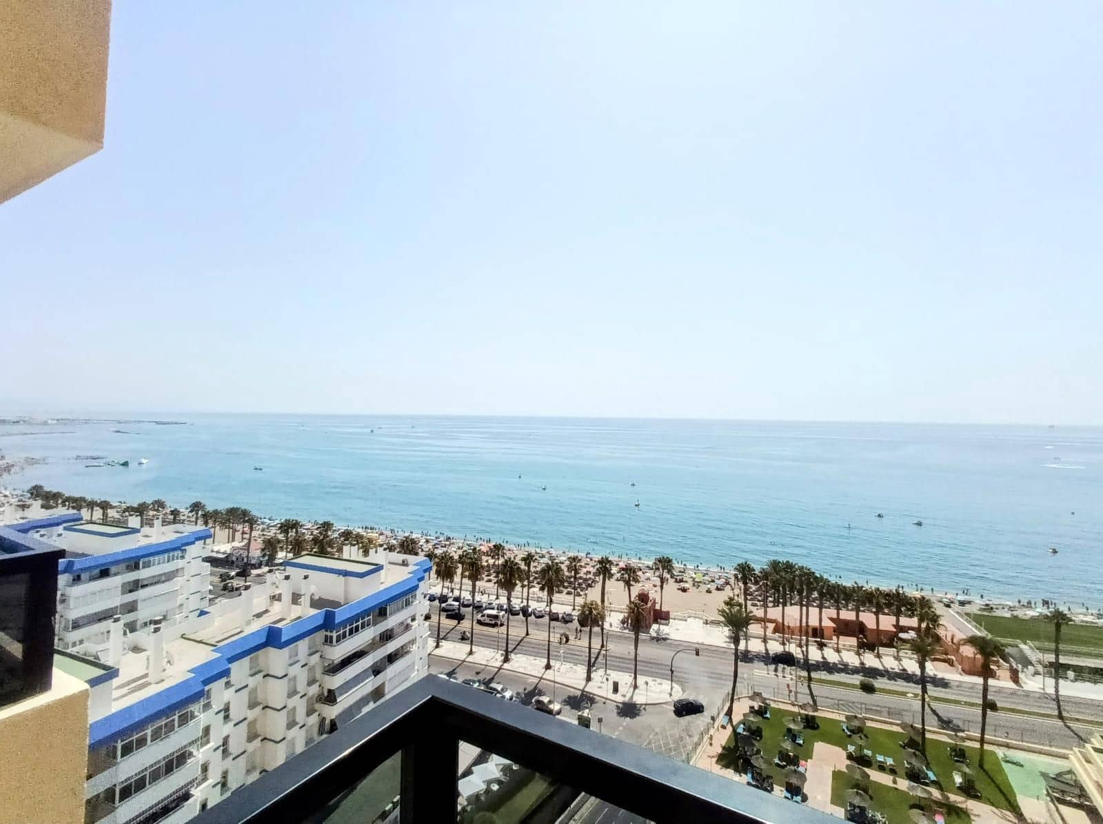 Apartment for sale in Benalmadena Costa with pool - € 330,000 (Ref: 9506767)