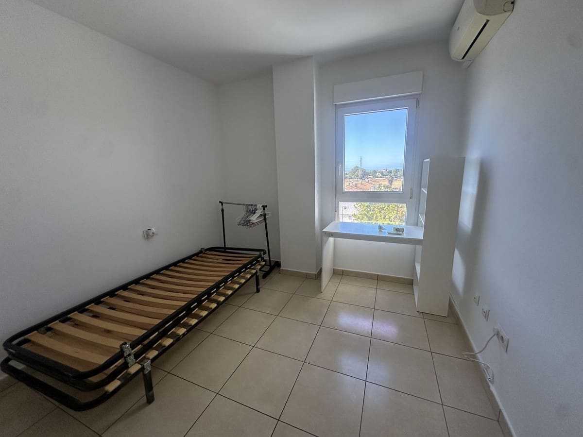 3 soverom Leilighet til salgs i Nueva Andalucia - € 335 000 (Ref: 9506810)