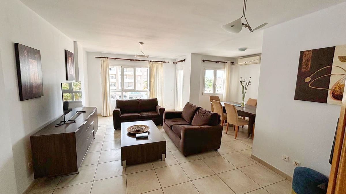 3 quarto Apartamento para venda em Nueva Andalucia - 339 000 € (Ref: 9506812)