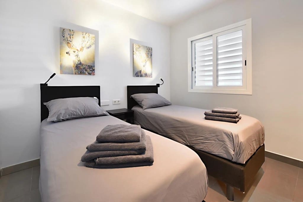 3 Zimmer Apartment zu verkaufen in Fuengirola mit Pool - 695.000 € (Ref: 9506814)