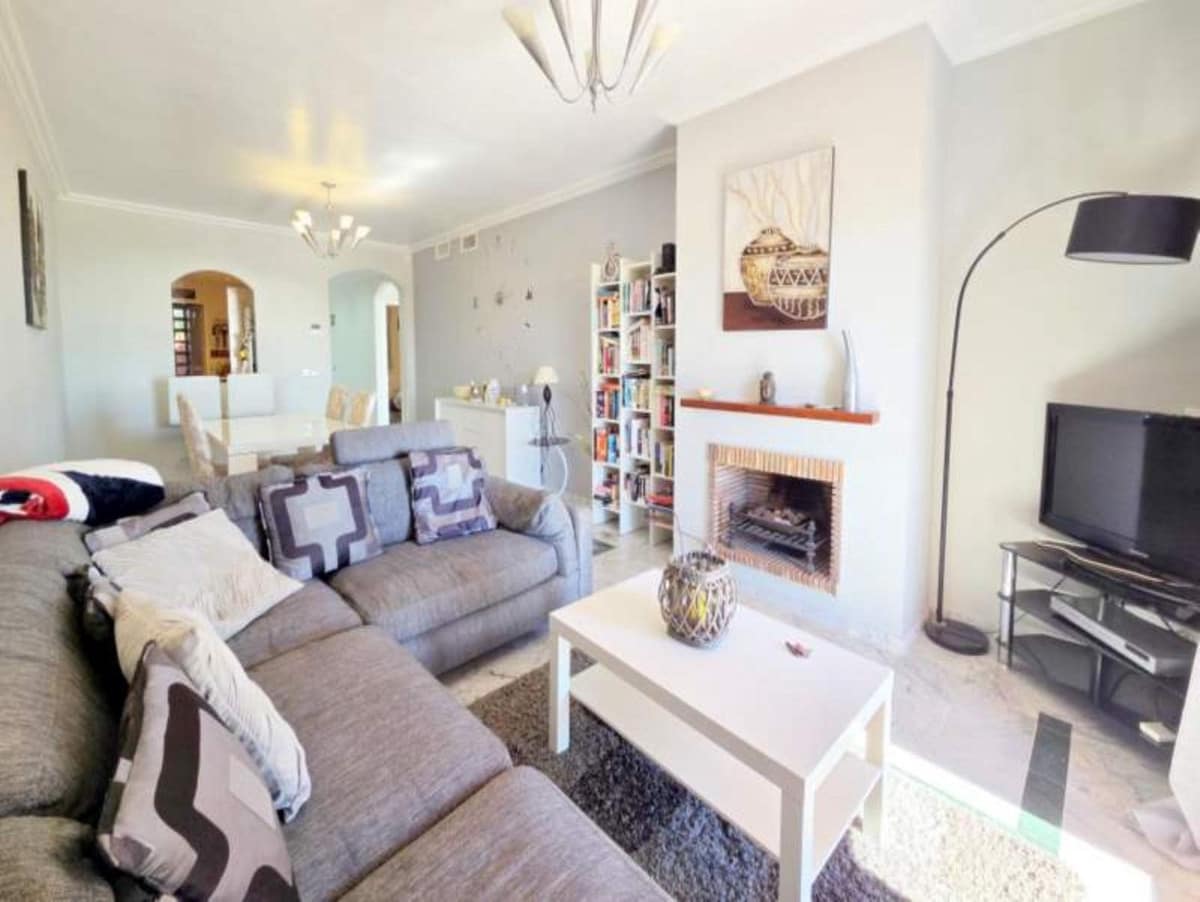 2 chambre Appartement à vendre à La Duquesa / Puerto de la Duquesa avec piscine garage - 280 000 € (Ref: 9508069)