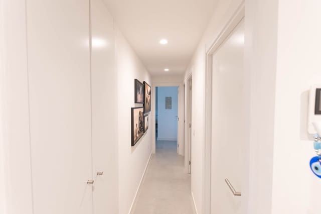 2 quarto Apartamento para venda em New Golden Mile, Estepona com piscina garagem - 495 000 € (Ref: 9508071)