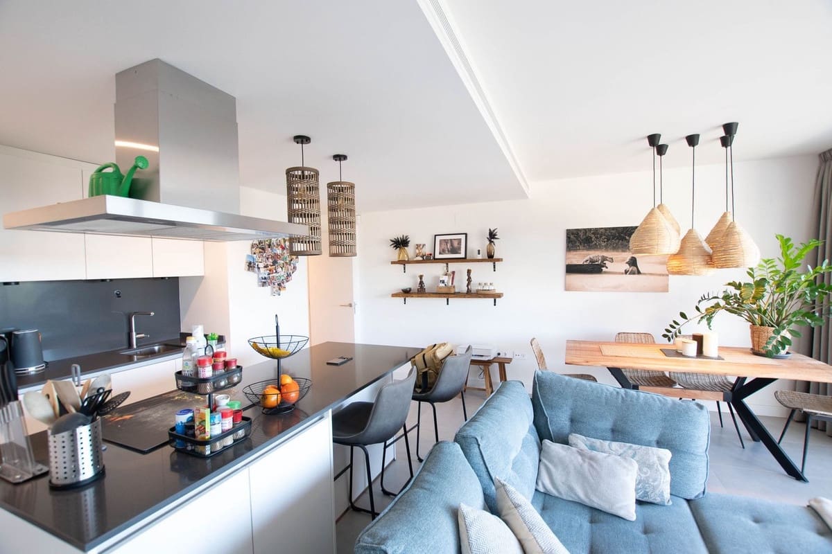 2 quarto Apartamento para venda em New Golden Mile com piscina garagem - 495 000 € (Ref: 9508071)