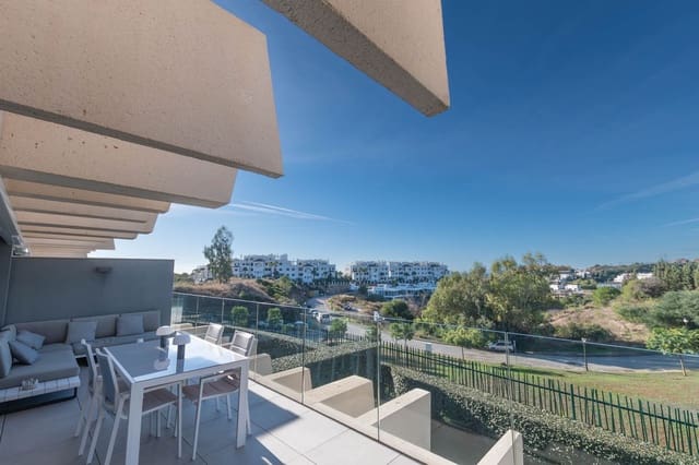 2 quarto Apartamento para venda em New Golden Mile, Estepona com piscina garagem - 495 000 € (Ref: 9508071)