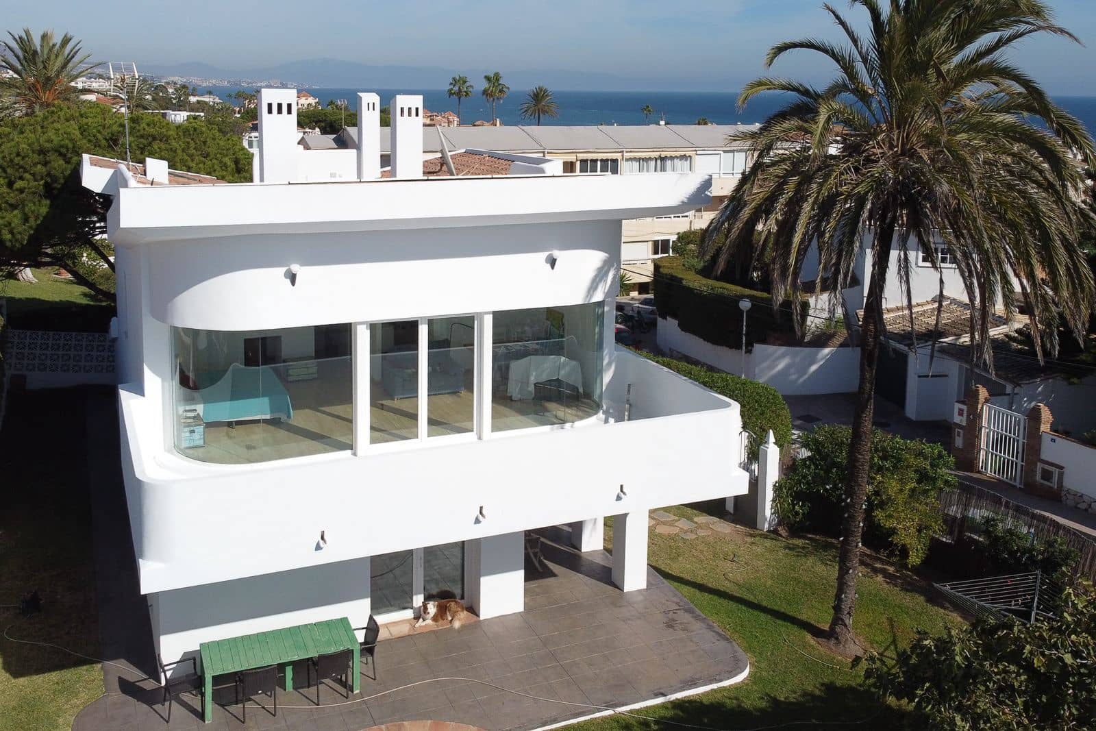 3 soveværelse Villa til salg i Mijas Costa med swimmingpool garage - € 995.000 (Ref: 9508074)