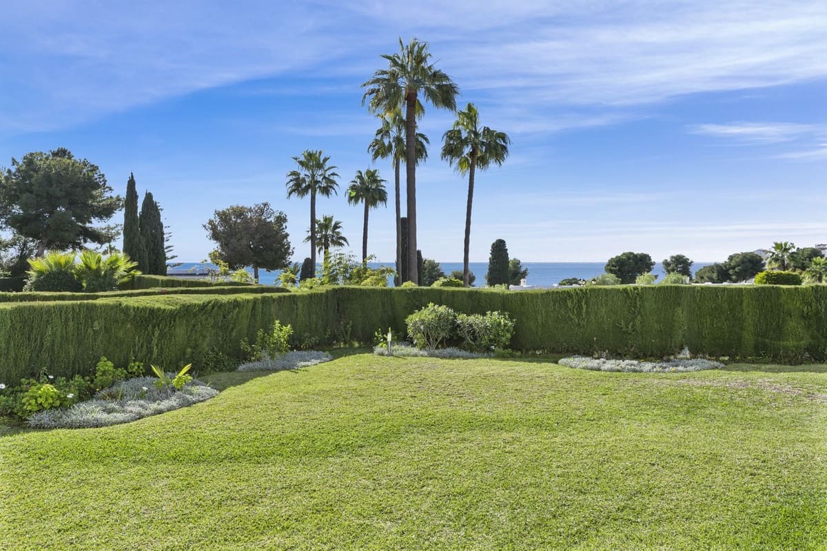 Apartamento de 2 habitaciones en Málaga ciudad en venta con piscina garaje - 375.000 € (Ref: 9508077)