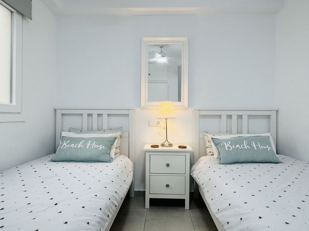 2 bedroom Apartment for sale in Manilva with pool garage - € 380,000 (Ref: 9508083)