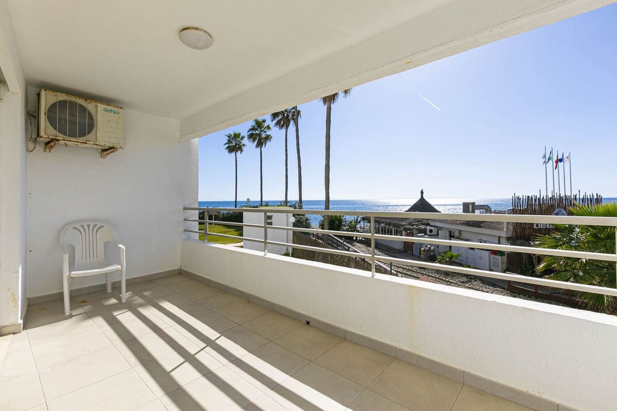 2 quarto Apartamento para venda em Calahonda com piscina garagem - 430 000 € (Ref: 9508085)