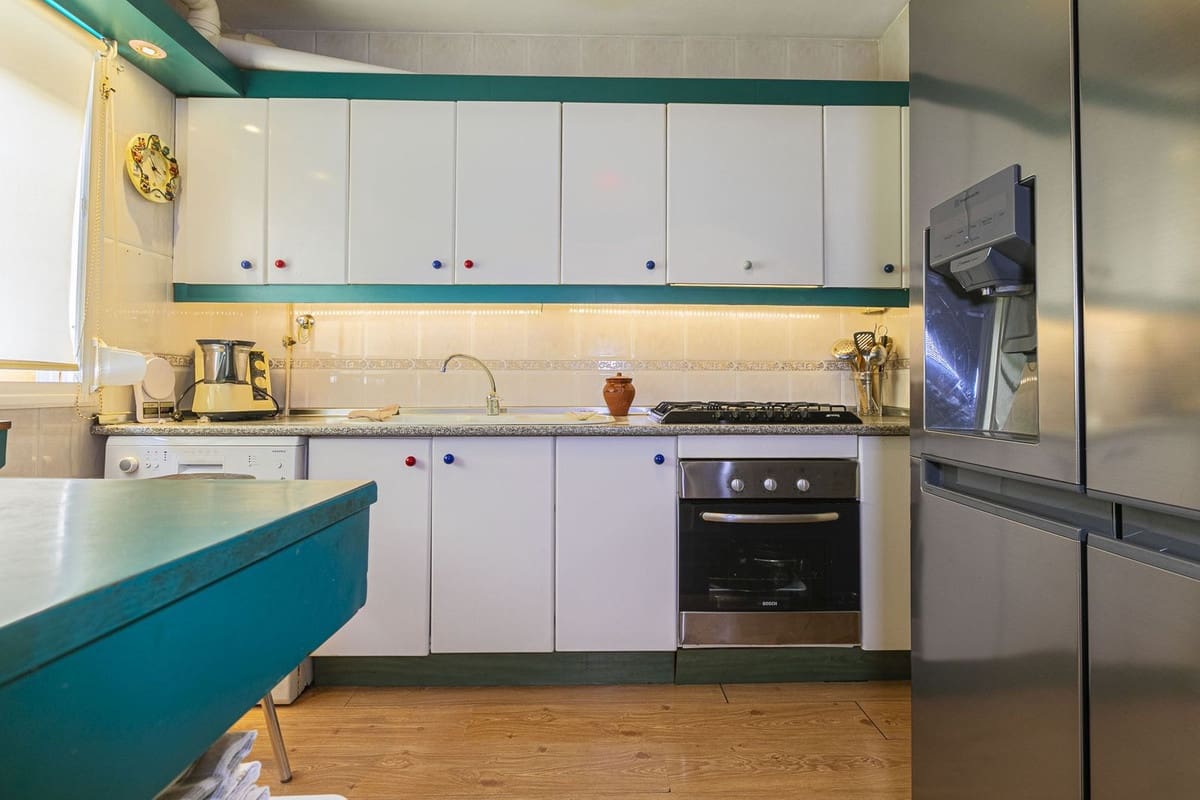 4 quarto Casa em Banda para venda em Marbella com piscina garagem - 550 000 € (Ref: 9508086)