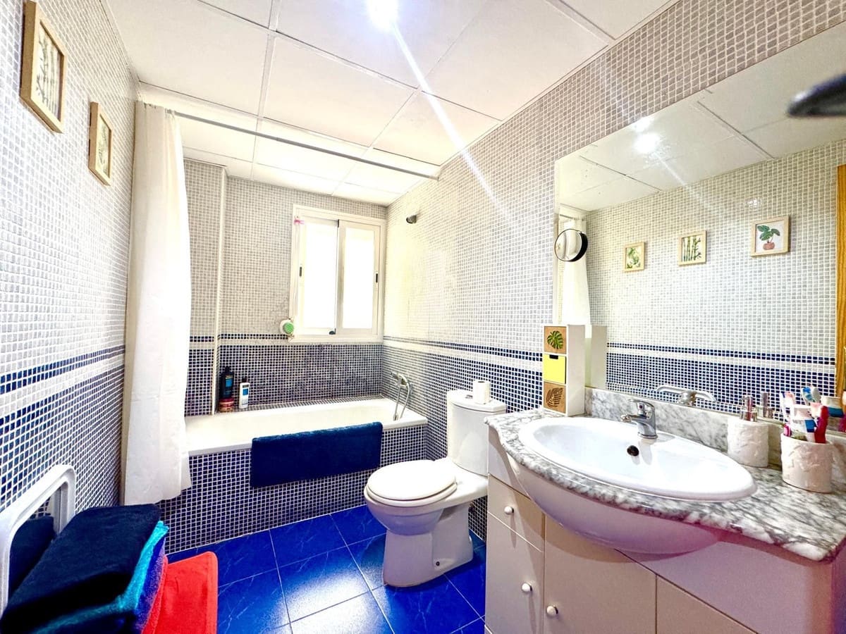 3 chambre Appartement à vendre à Riviera del Sol avec piscine garage - 275 000 € (Ref: 9508091)