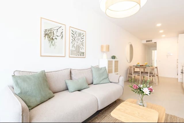 2 soveværelse Lejlighed til salg i Fuengirola - € 275.000 (Ref: 9509386)