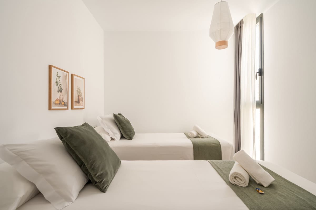 2 soveværelse Lejlighed til salg i Fuengirola - € 275.000 (Ref: 9509386)