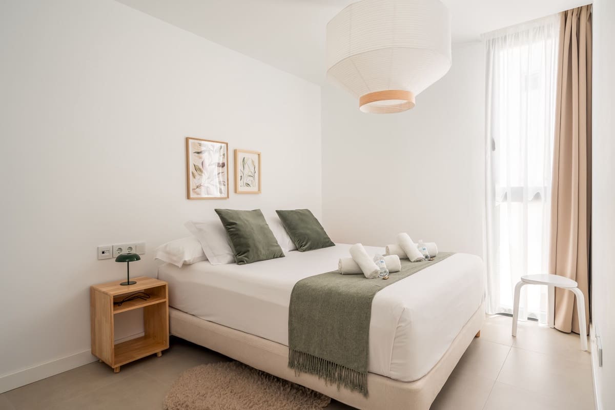 2 soveværelse Lejlighed til salg i Fuengirola - € 275.000 (Ref: 9509386)