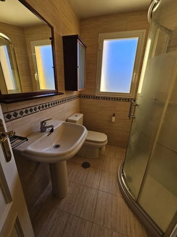 Apartamento de 2 habitaciones en Estepona en venta con piscina garaje - 340.000 € (Ref: 9509442)