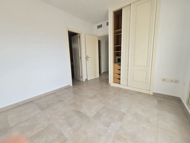 2 bedroom Penthouse for sale in Riviera del Sol, Mijas with garage - € 340,000 (Ref: 9509443)