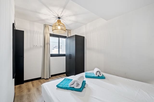 Apartamento de 3 habitaciones en Mijas en venta con piscina garaje - 345.000 € (Ref: 9509446)