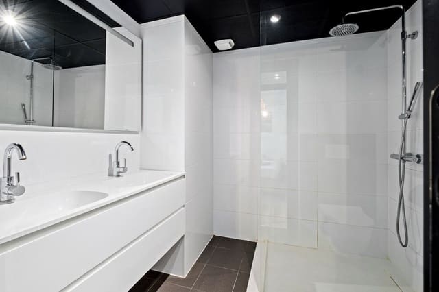 Apartamento de 3 habitaciones en Mijas en venta con piscina garaje - 345.000 € (Ref: 9509446)